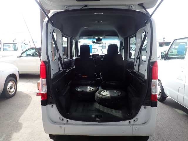 HONDA N-VAN