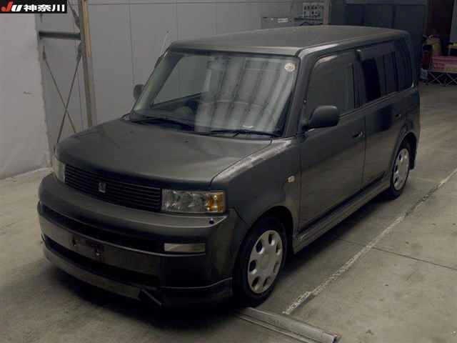 TOYOTA BB