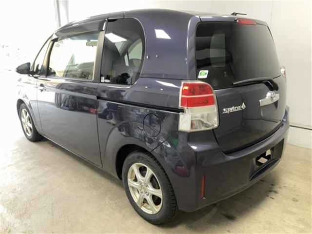 TOYOTA SPADE