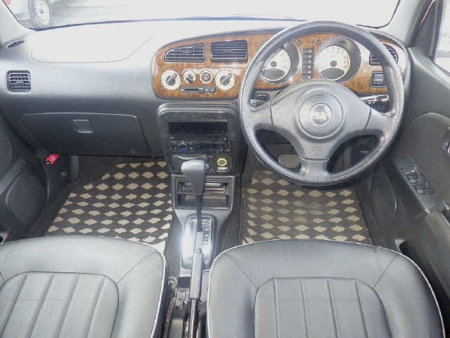 DAIHATSU MIRA GINO