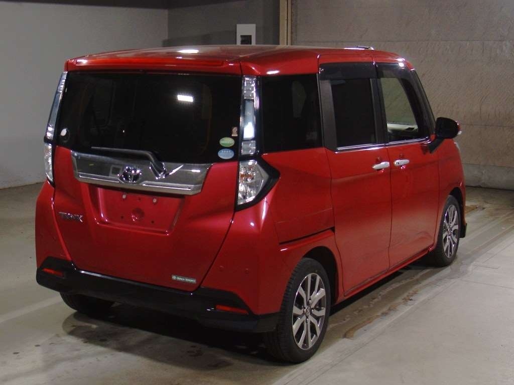 TOYOTA TANK