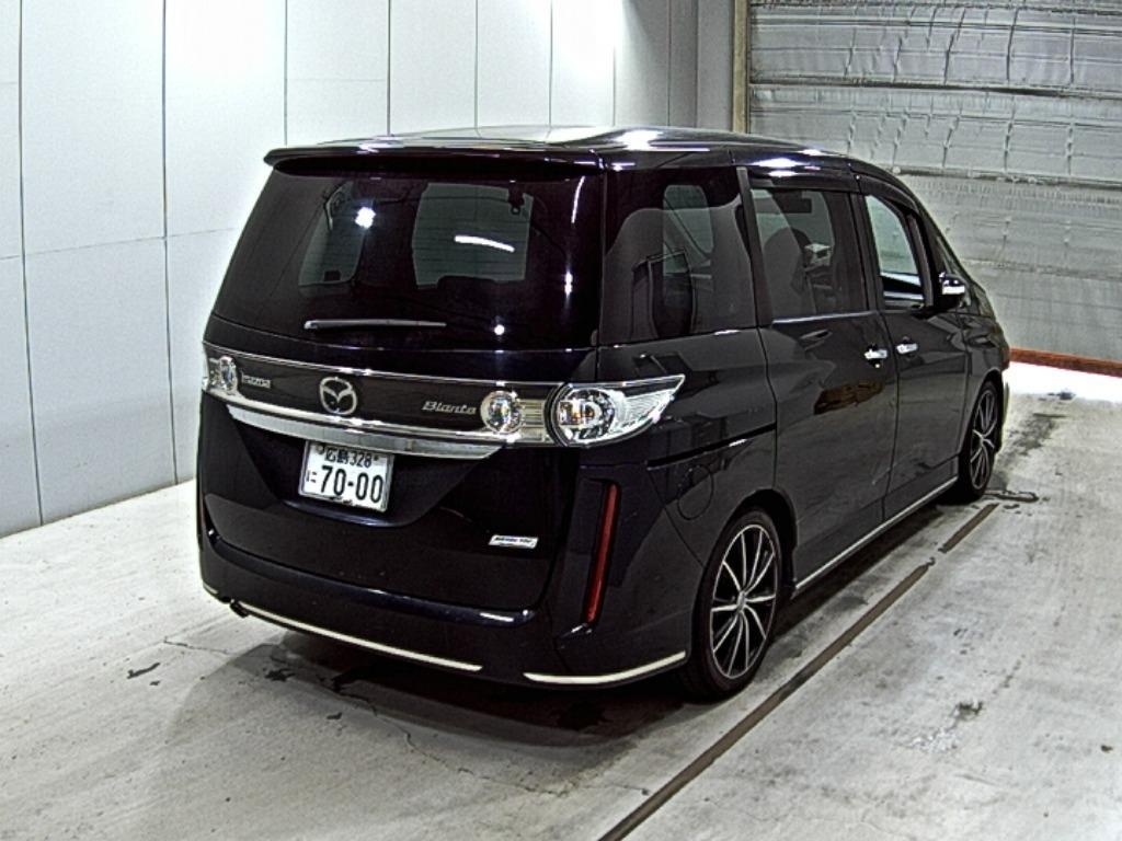 MAZDA BIANTE