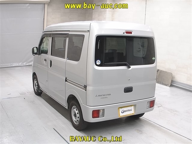 MITSUBISHI MINICAB