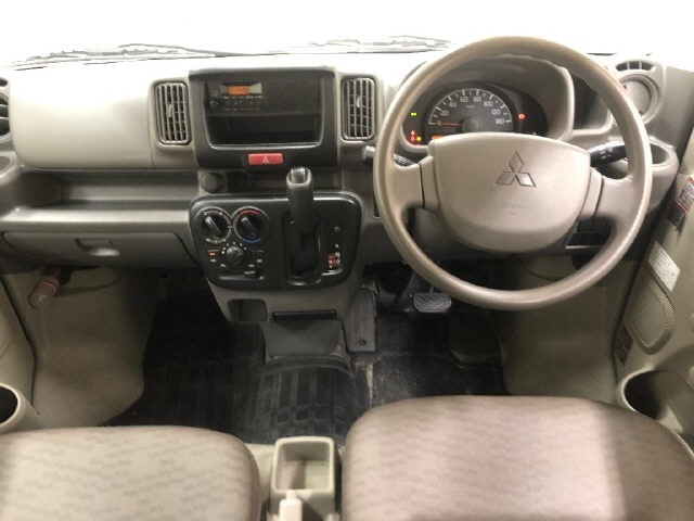 MITSUBISHI MINICAB