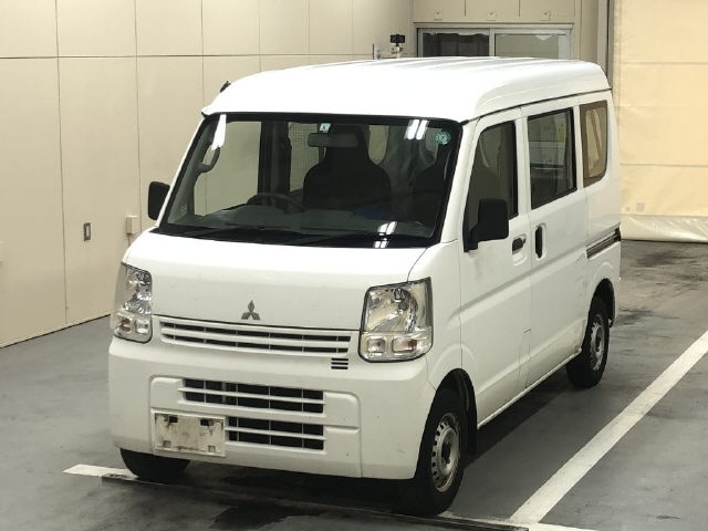 MITSUBISHI MINICAB