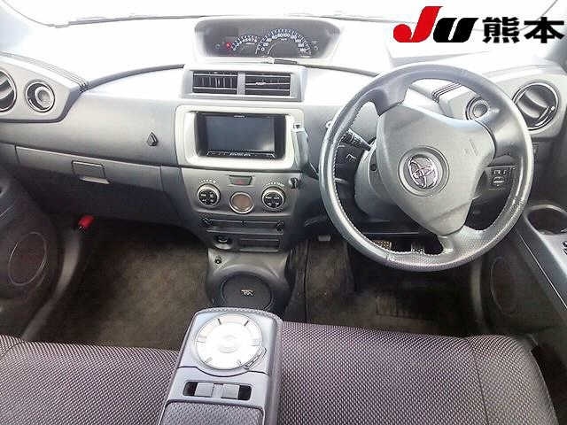 TOYOTA BB