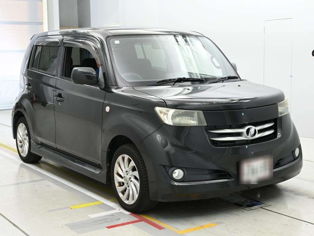 TOYOTA BB