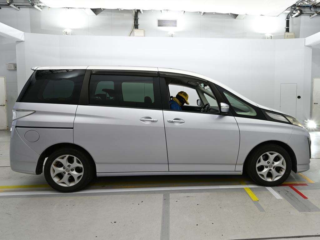 MAZDA BIANTE