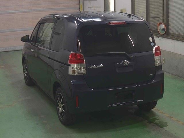 TOYOTA SPADE