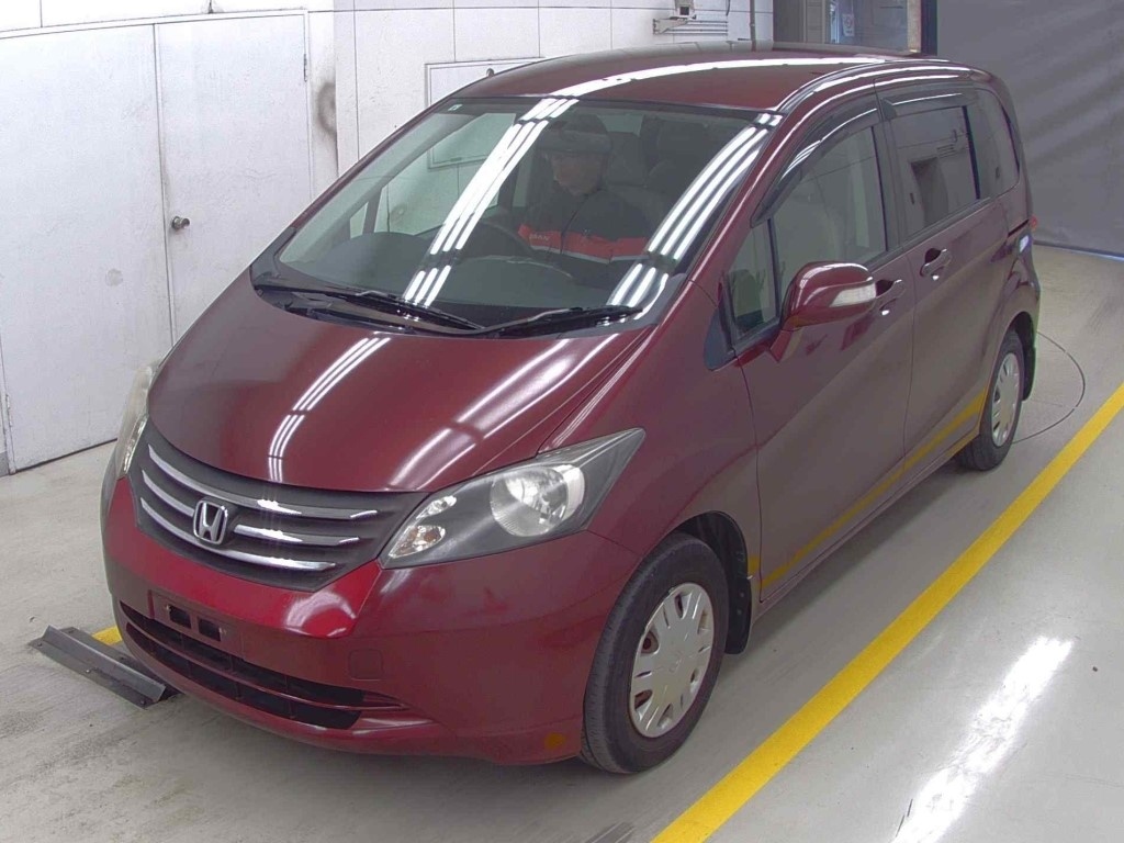 HONDA FREED