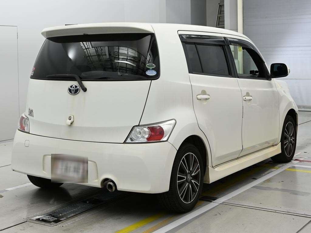 TOYOTA BB