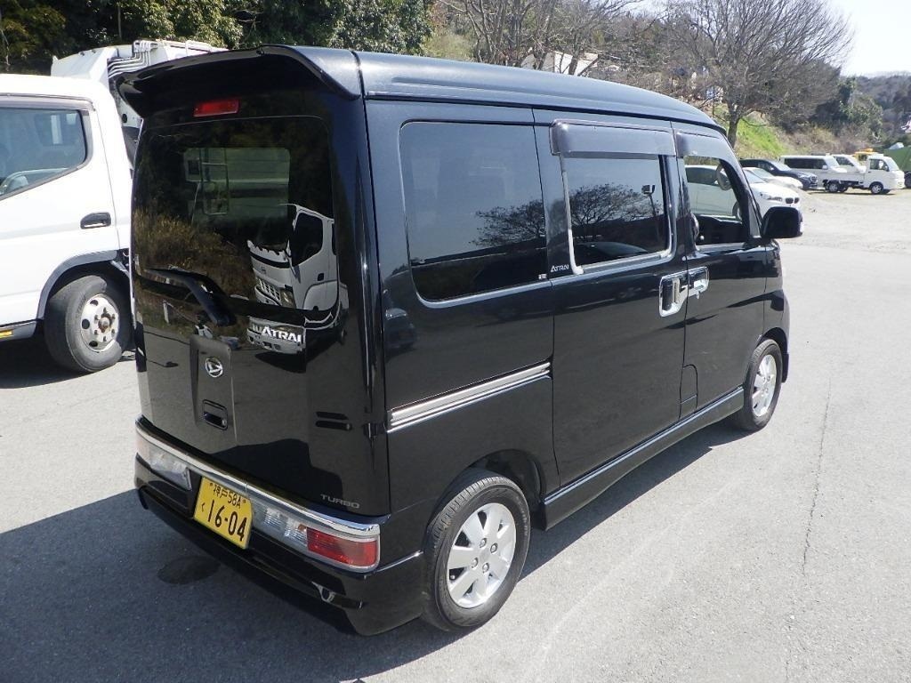 DAIHATSU ATRAI