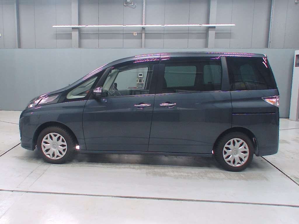 MAZDA BIANTE