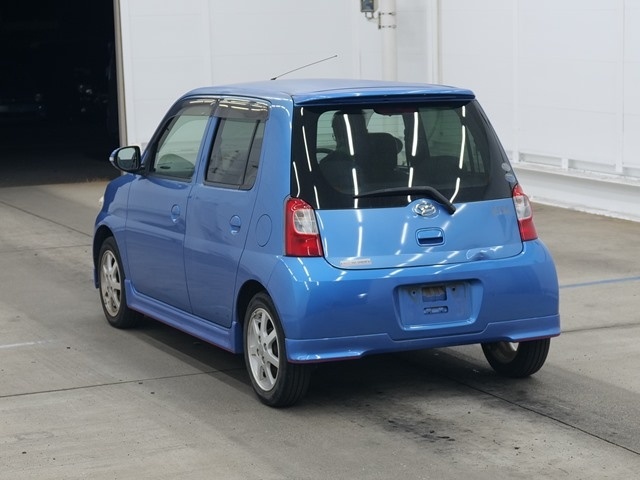DAIHATSU ESSE