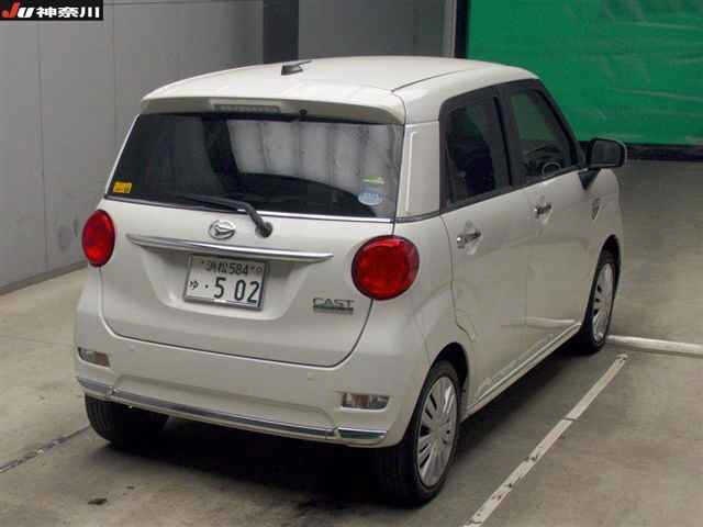 DAIHATSU CAST