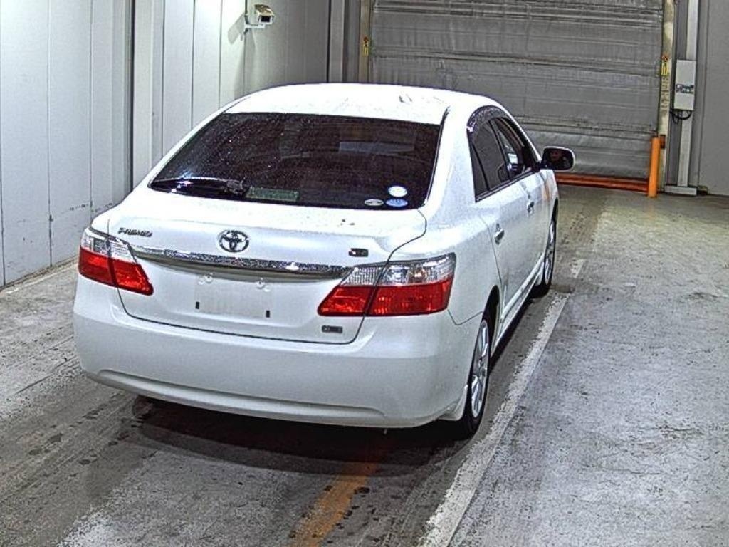 TOYOTA PREMIO