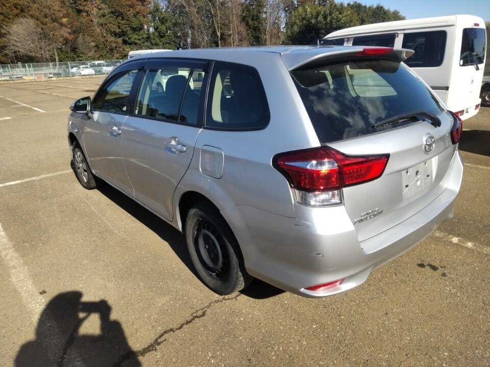 TOYOTA COROLLA FIELDER