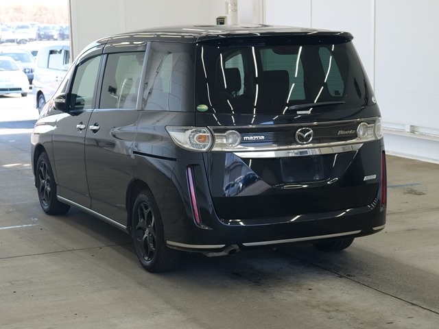MAZDA BIANTE