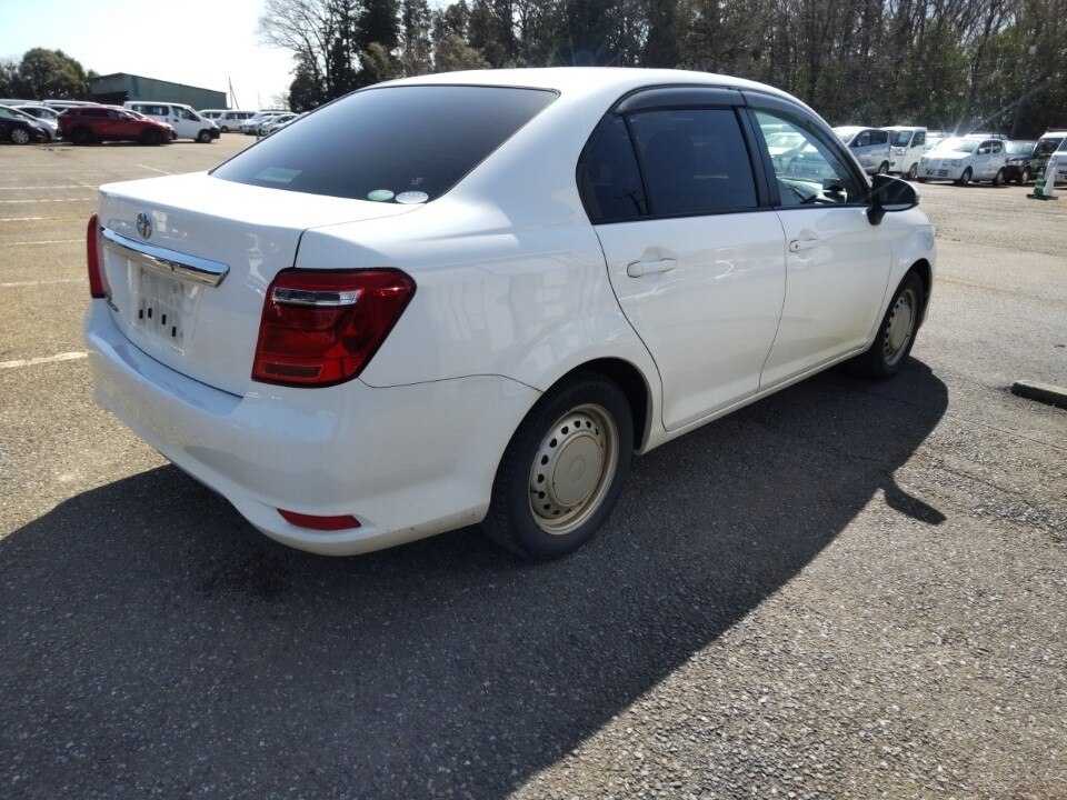 TOYOTA COROLLA AXIO