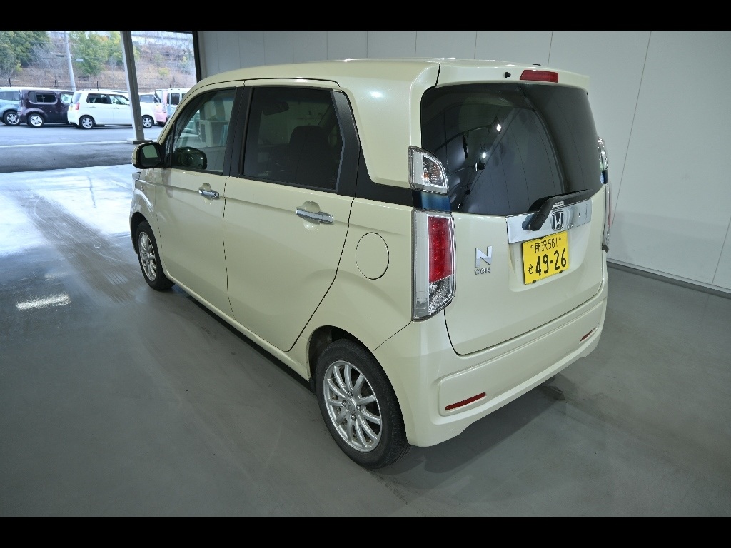 HONDA N-WGN