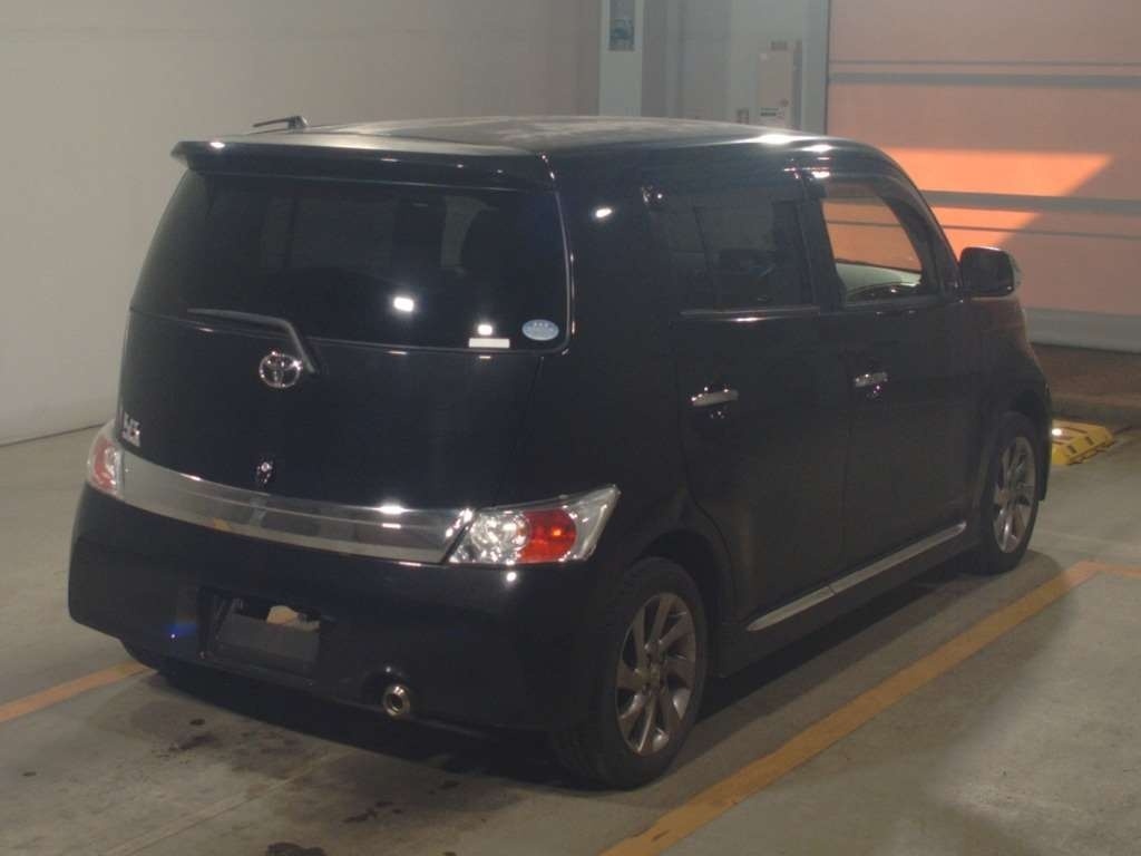 TOYOTA BB