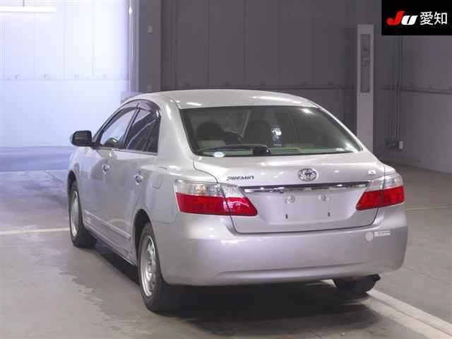 TOYOTA PREMIO