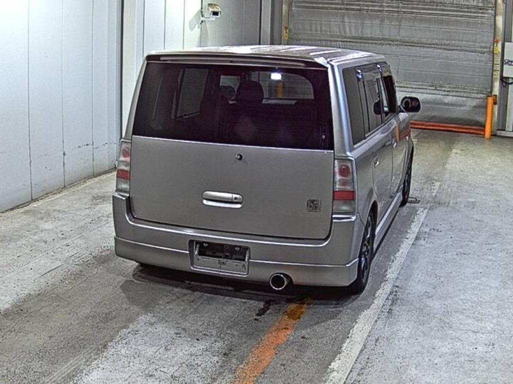 TOYOTA BB