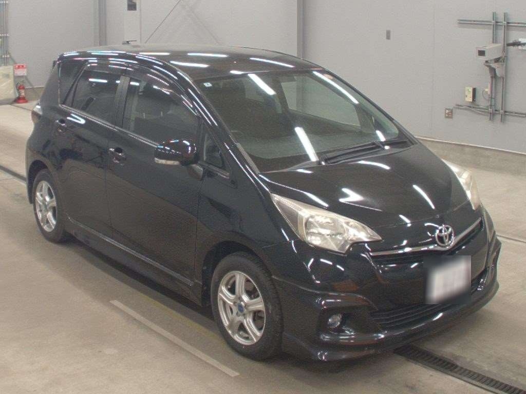 TOYOTA RACTIS