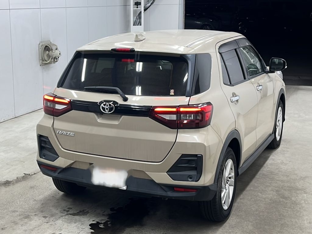 TOYOTA RAIZE