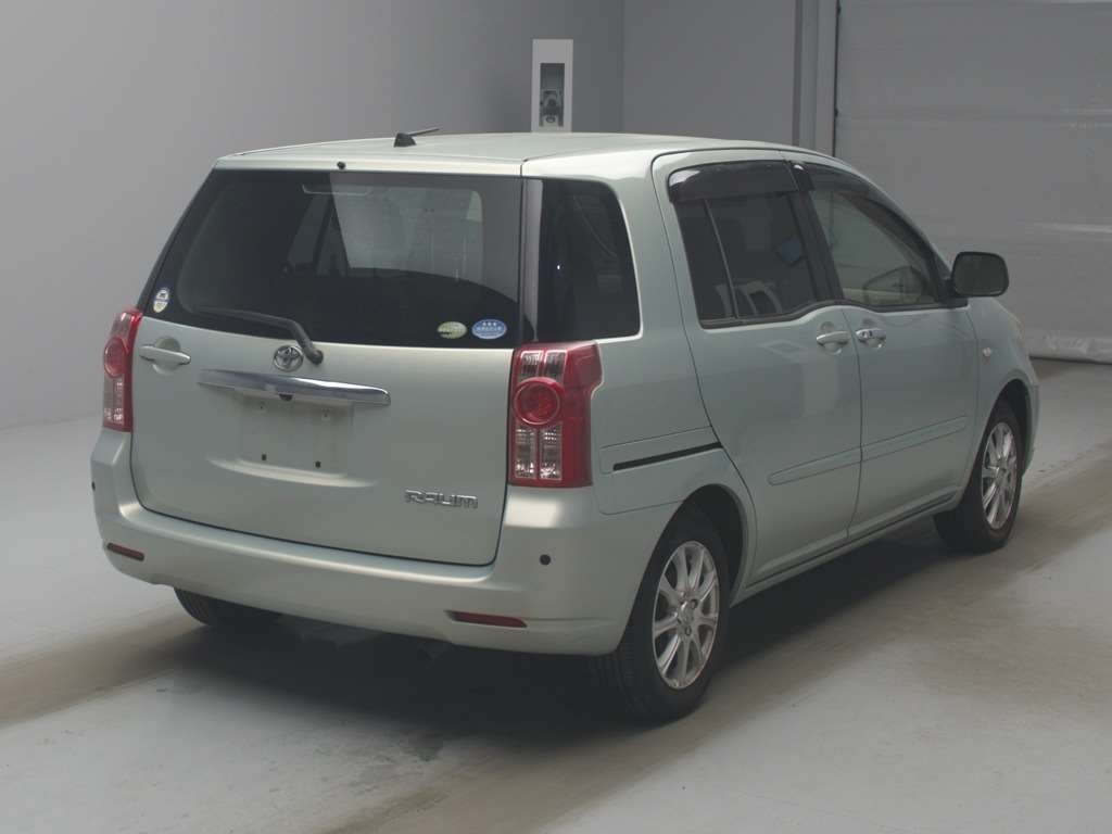 TOYOTA RAUM