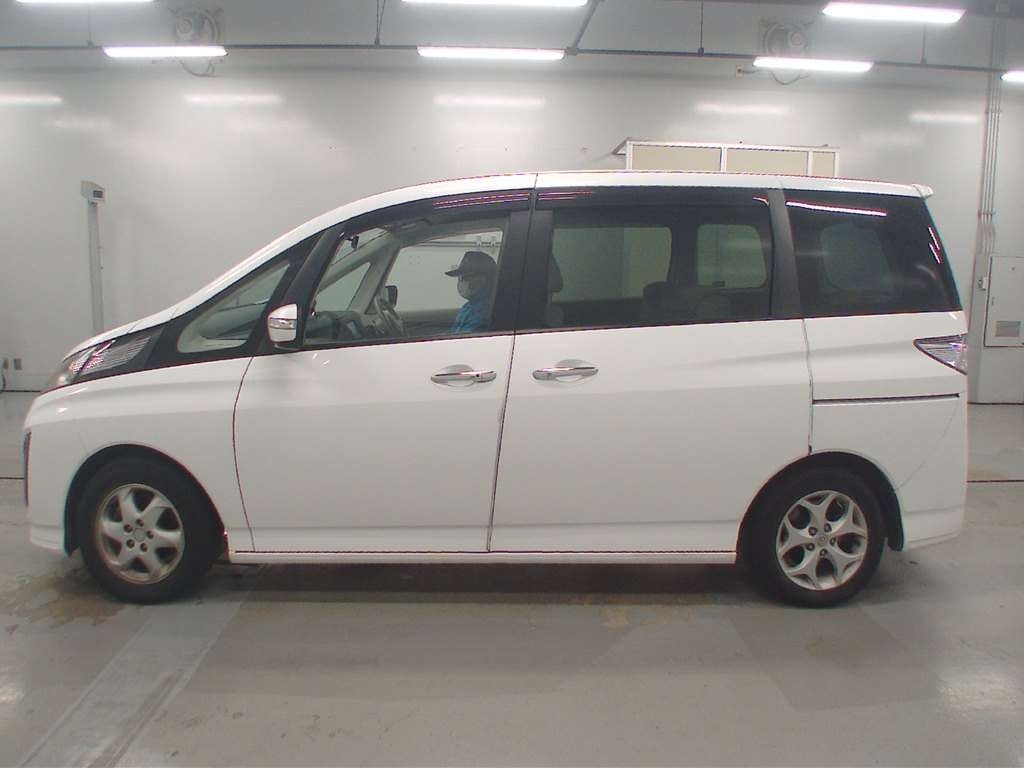 MAZDA BIANTE
