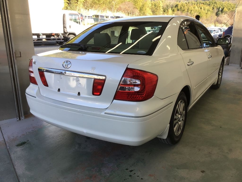 TOYOTA PREMIO