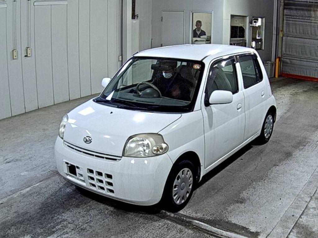 DAIHATSU ESSE
