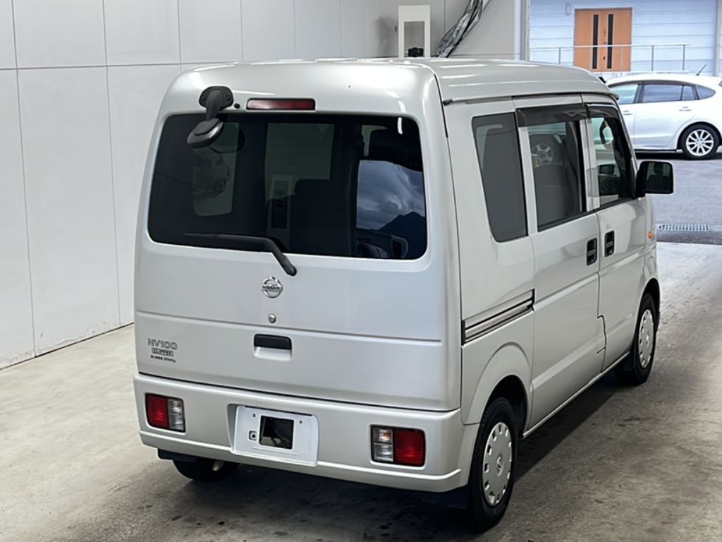 NISSAN NV100 CLIPPER