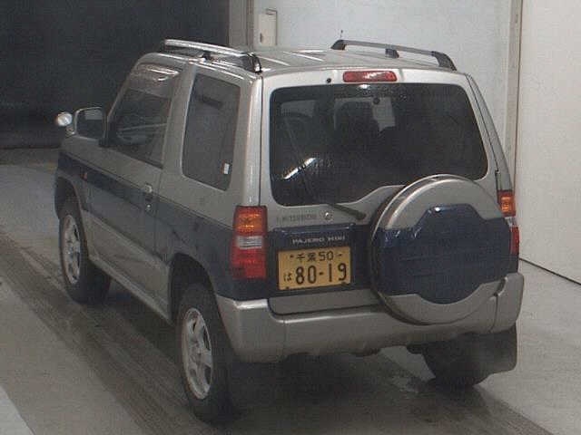 MITSUBISHI PAJERO MINI