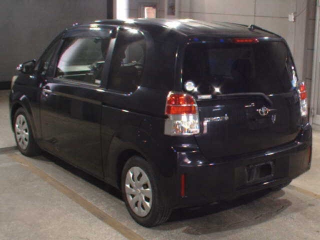 TOYOTA SPADE