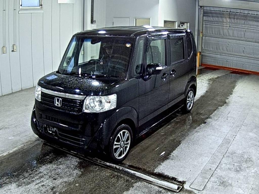 HONDA N-BOX