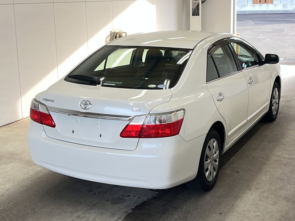 TOYOTA PREMIO