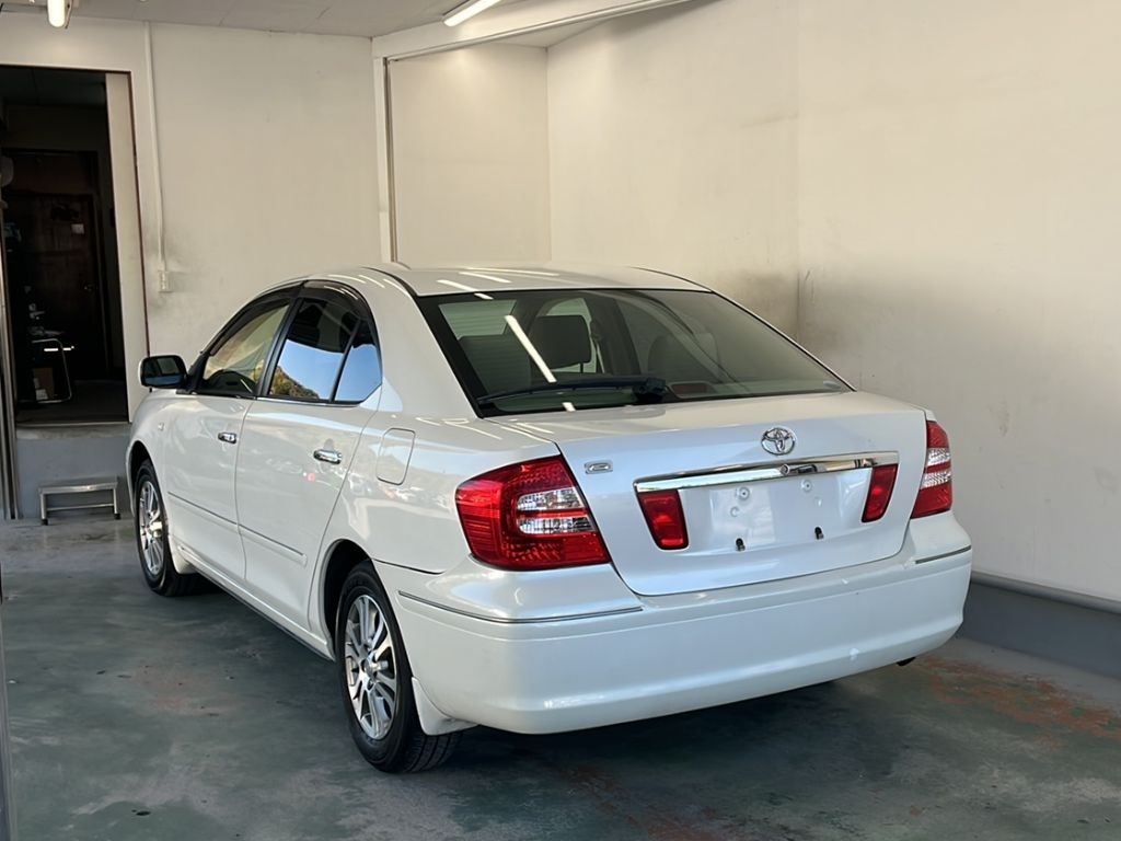 TOYOTA PREMIO