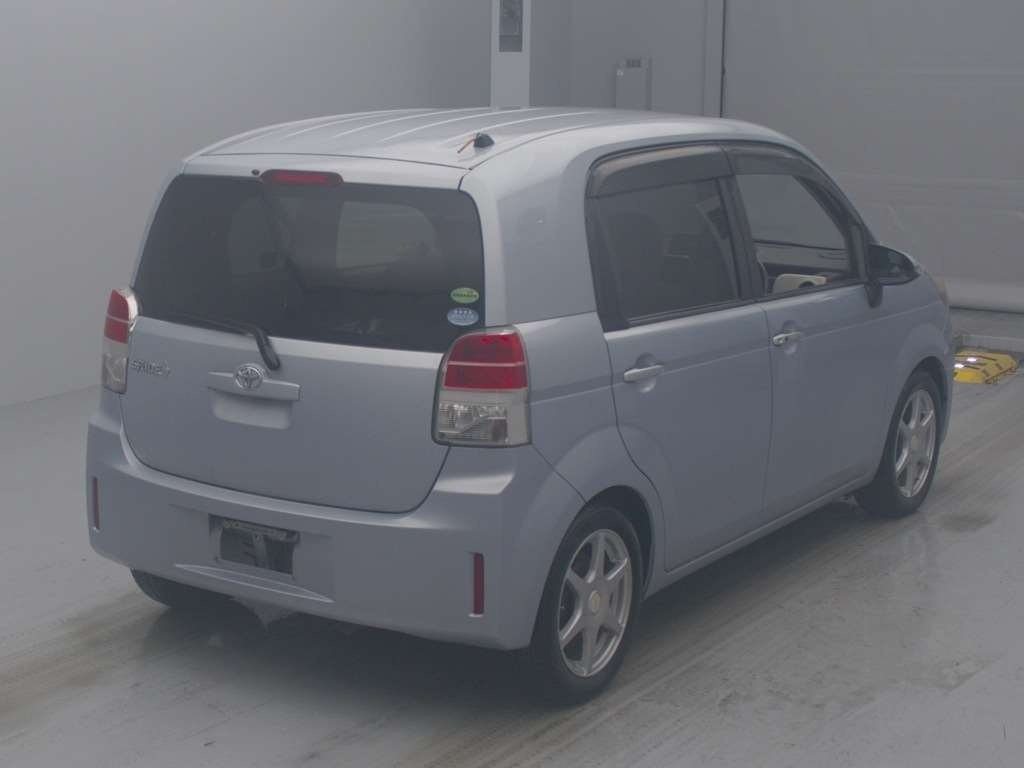 TOYOTA SPADE