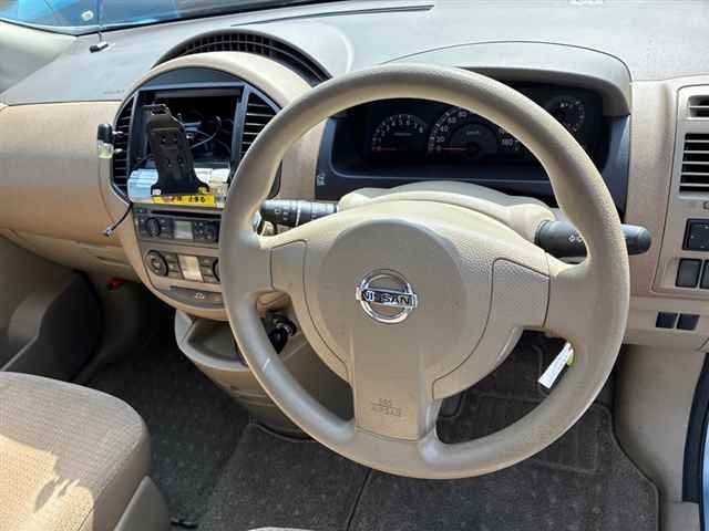NISSAN LAFESTA