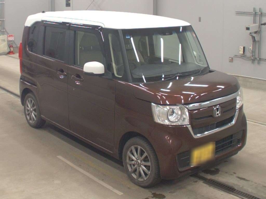 HONDA N-BOX