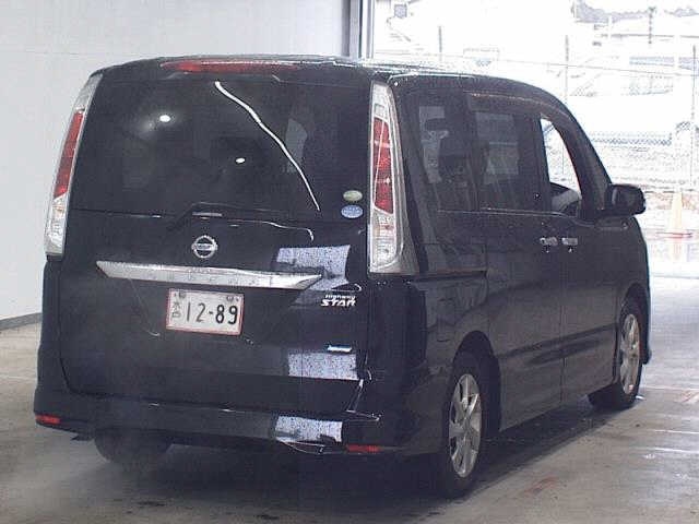 NISSAN SERENA
