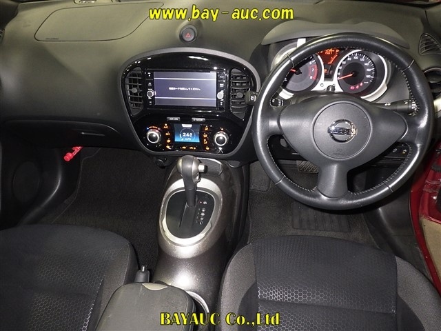 NISSAN JUKE