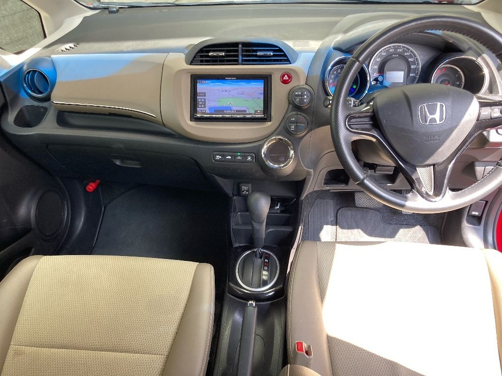 HONDA FIT SHUTTLE