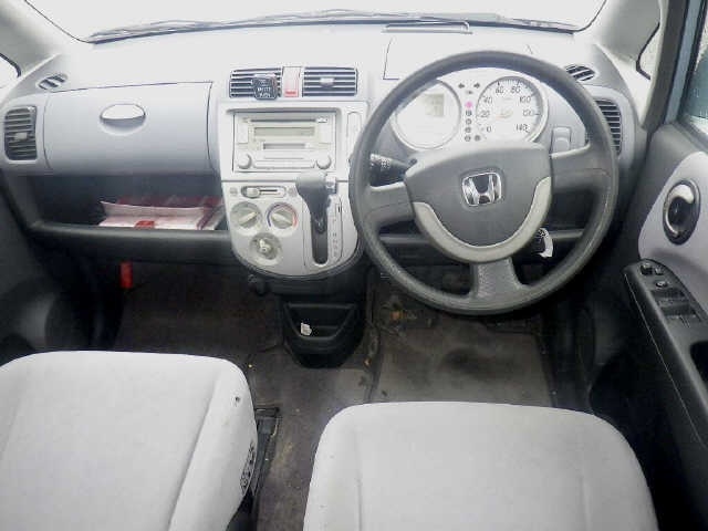 HONDA LIFE