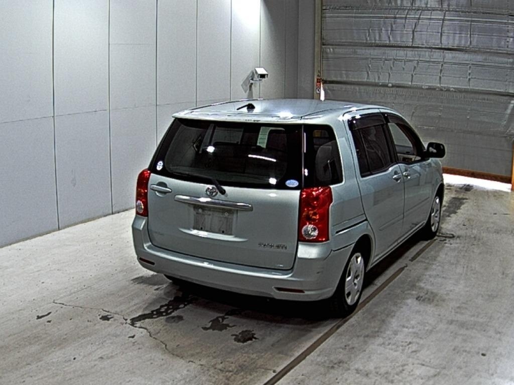 TOYOTA RAUM
