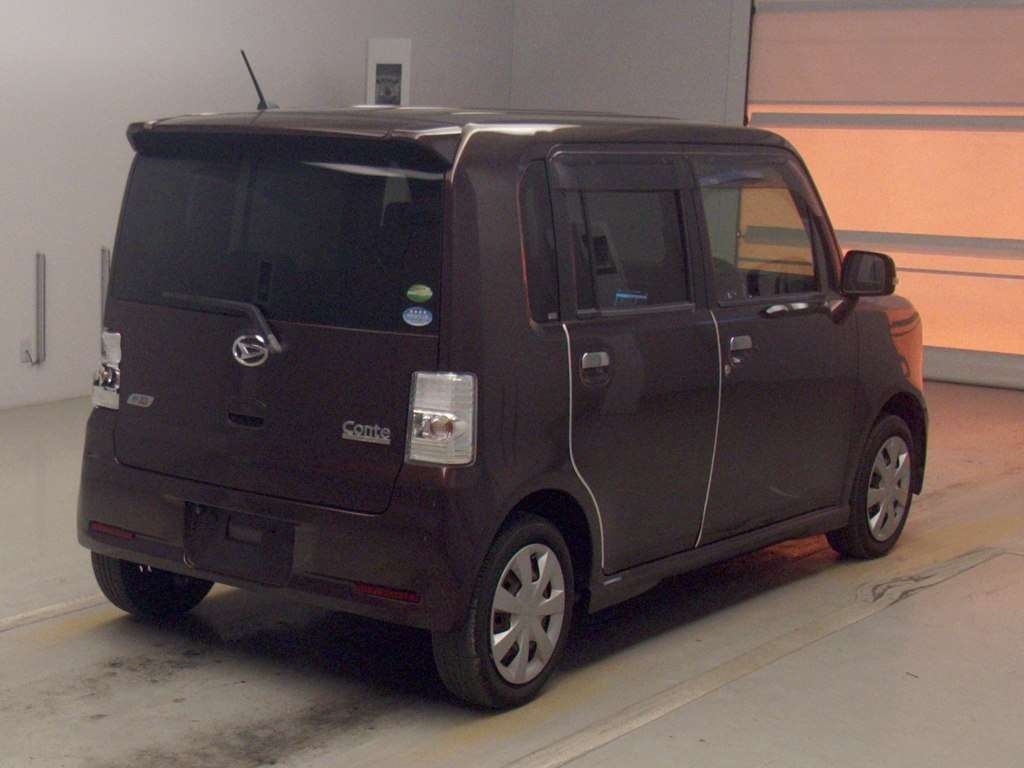 DAIHATSU MOVE CONTE