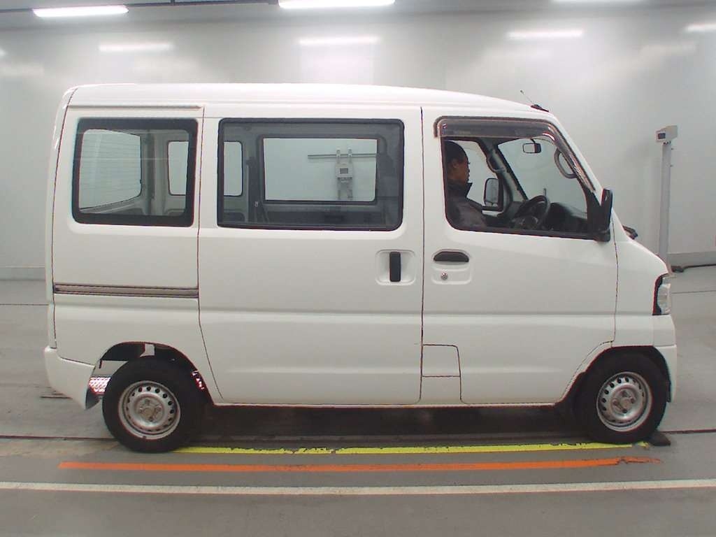 MITSUBISHI MINICAB