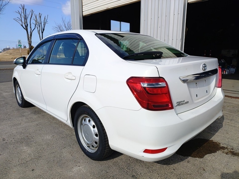 TOYOTA COROLLA AXIO